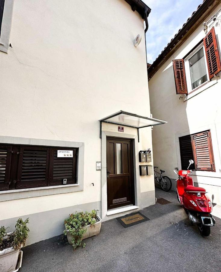 Apartma Jugo Koper Exteriör bild
