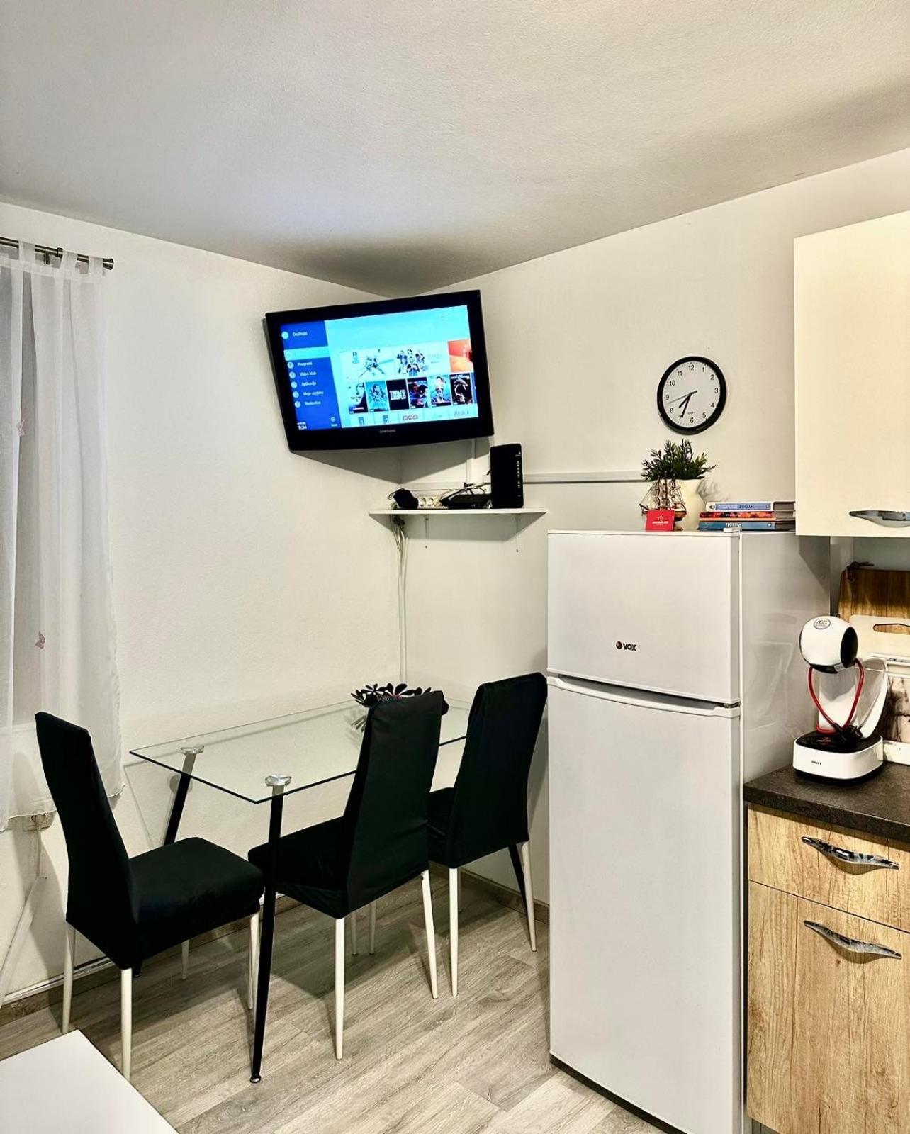 Apartma Jugo Koper Exteriör bild